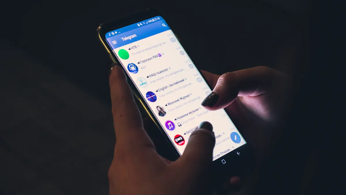5 Proven Ways to Backup and Restore Whatsapp Data Without Paying for iCloud or iTunes ?